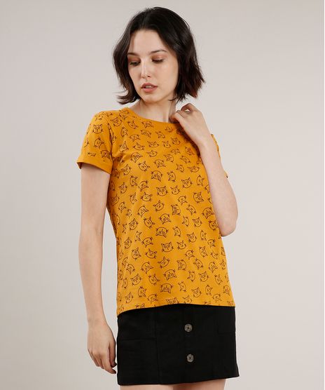 Blusa-Feminina-Estampada-de-Gatos-Manga-Curta-Decote-Redondo-Mostarda-9236431-Mostarda_1