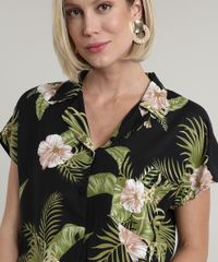 Camisa-Feminina-Estampada-Floral-Tropical-com-Bolso-Manga-Curta-Preta-9706658-Preto_4