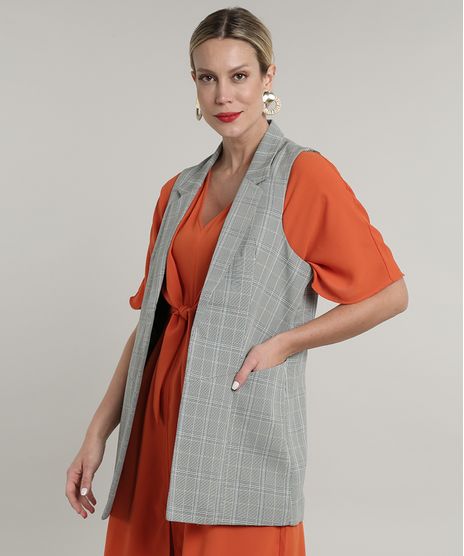 Colete-Feminino-Longo-Estampado-Xadrez-com-Bolsos-Kaki-9641292-Kaki_1