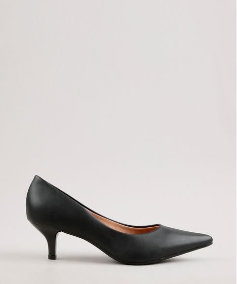 scarpin preto salto medio bico fino