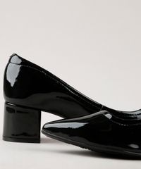 Scarpin-Feminino-Via-Uno-All-Day-Bico-Fino-Salto-Medio-Grosso-em-Verniz-Preto-9675411-Preto_5