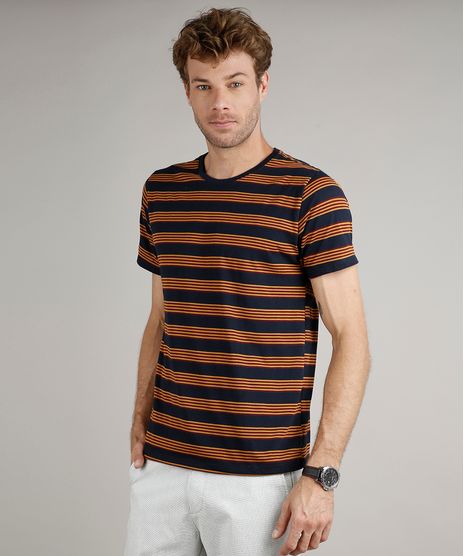 Camiseta-Masculina-Basica-Comfort-Fit-Listrada-Manga-Curta-Gola-Careca-Azul-Marinho-9448508-Azul_Marinho_1