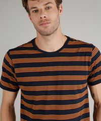 Camiseta-Masculina-Basica-Comfort-Fit-Listrada-Manga-Curta-Gola-Careca-Azul-Marinho-9448508-Azul_Marinho_4