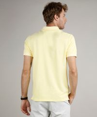 Polo-Masculina-em-Piquet-Comfort-Fit-com-Bolso-Manga-Curta-Amarelo-Claro-9529645-Amarelo_Claro_2
