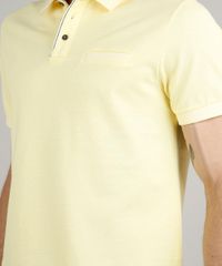 Polo-Masculina-em-Piquet-Comfort-Fit-com-Bolso-Manga-Curta-Amarelo-Claro-9529645-Amarelo_Claro_4