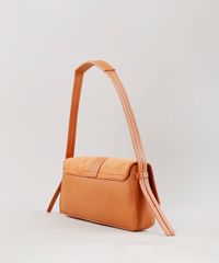 Bolsa-Feminina-Baguete-Media-com-Fivela-Cobre-9505296-Cobre_4