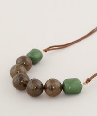 Colar-Feminino-com-Pingentes-de-Esferas-Marrom-9649995-Marrom_3