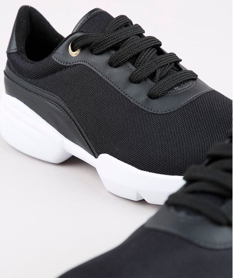 tênis vizzano recortes preto