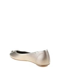 Sapatilha-Moleca-com-Laco-Prateada-8562544-Prateada_3