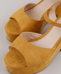 Sandalia-Feminina-Oneself-Plataforma-em-Suede-Mostarda-9808715-Mostarda_2