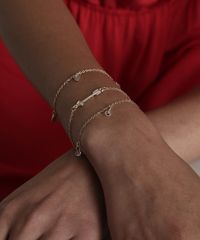 Kit-de-3-Pulseiras-Femininas-Flecha-e-Coracao-Dourado-9662428-Dourado_2 Kit-de-3-Pulseiras-Femininas-Flecha-e-Coracao-Dourado-9662428-Dourado_2