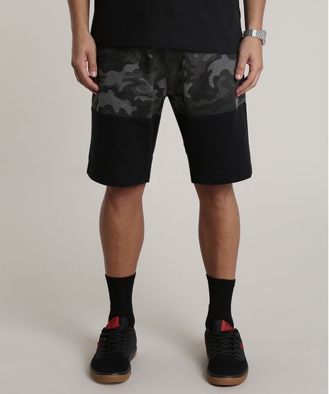Bermuda-Masculina-Relaxed-em-Moletom-com-Recorte-Camuflado-Chumbo-9254359-Chumbo_1
