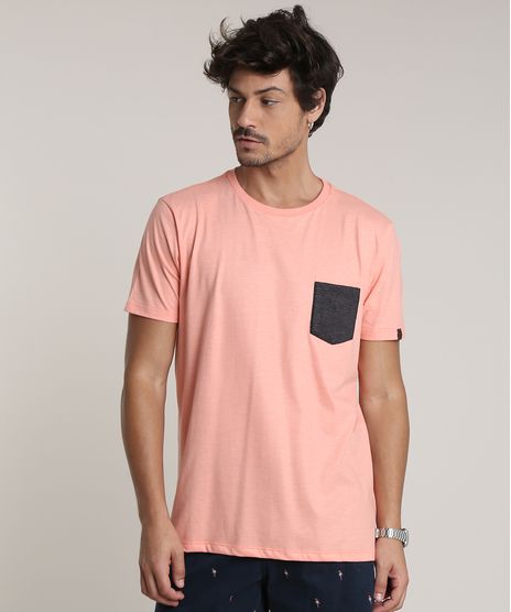 Camiseta-Masculina-com-Bolso-Estampado-Manga-Curta-Gola-Careca-Coral-9737043-Coral_1