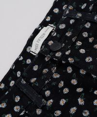 Short-de-Sarja-Infantil-Estampado-Floral-Barra-Dobrada-Preto-9776960-Preto_3