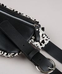 Pochete-Feminina-Triya-Estampada-Animal-Print-Off-White-9813328-Off_White_4 Pochete-Feminina-Triya-Estampada-Animal-Print-Off-White-9813328-Off_White_4