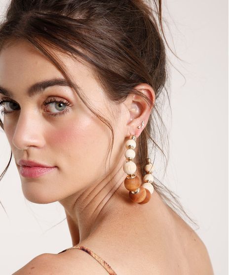 Brinco-Feminino-Agua-de-Coco-de-Argola-com-Esferas-de-Madeira-Dourado-9771547-Dourado_1