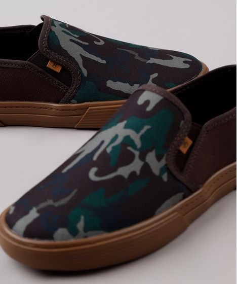 tenis molekinho camuflado