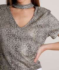 Blusa-Feminina-Choker-Estampada-Animal-Print-Onca-com-Lurex-Manga-Curta-Bege-Escuro-9780552-Bege_Escuro_4