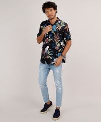 Camisa-Masculina-Relaxed-Estampada-Floral-com-Animais-Manga-Curta-Preta-9657160-Preto_3