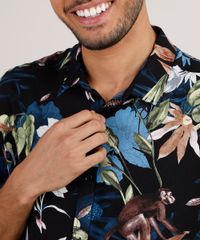 Camisa-Masculina-Relaxed-Estampada-Floral-com-Animais-Manga-Curta-Preta-9657160-Preto_4