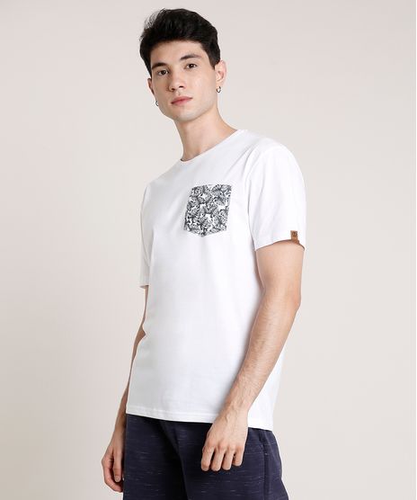 Camiseta-Masculina-com-Bolso-Estampado-de-Folhagem-Manga-Curta-Gola-Careca-Off-White-9720313-Off_White_1