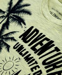 Camiseta-Infantil-Tropical--Adventure-Unlimited--Manga-Curta-Amarela-Claro-9758295-Amarelo_Claro_3