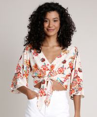 Blusa-Feminina-Cropped-Estampada-Floral-Zodiaco-com-No-e-Botoes-Manga-Curta-Decote-V-Off-White-9681368-Off_White_1