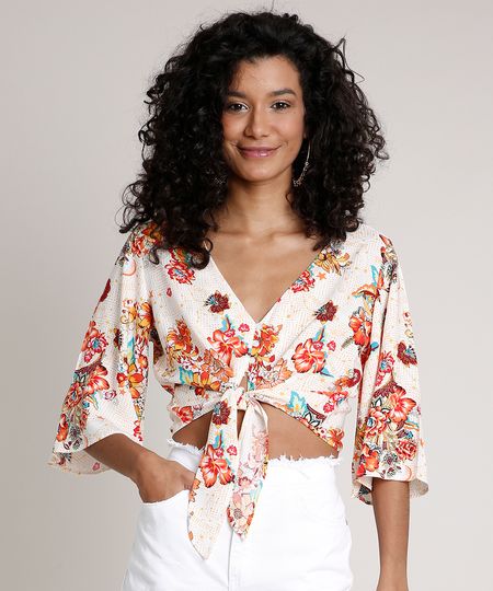 Blusa-Feminina-Cropped-Estampada-Floral-Zodiaco-com-No-e-Botoes-Manga-Curta-Decote-V-Off-White-9681368-Off_White_1