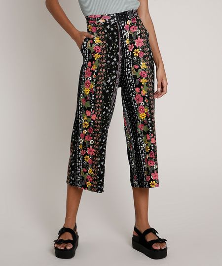 Calca-Feminina-Pantacourt-Estampada-Floral-com-Arabescos-Preta-9821972-Preto_1 Calca-Feminina-Pantacourt-Estampada-Floral-com-Arabescos-Preta-9821972-Preto_1