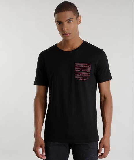 Camiseta-com-Bolso-Estampado-Preta-8581012-Preto_1