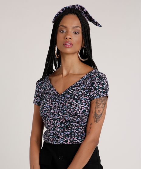 Blusa-Feminina-Estampada-Floral-Manga-Curta-Decote-V---Elastico-de-Cabelo-Scrunchie-Preta-9791739-Preto_1