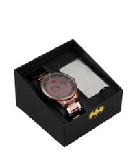 Kit-de-Relogio-Analogico-Mondaine-Batman---Morte-em-Familia-Masculino---Placa-Metalica---32133GPMGME1-Marrom-9809102-Marrom_2