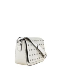 Bolsa-Transversal-com-Tachas--Prateada-8530413-Prateada_3