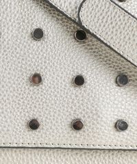 Bolsa-Transversal-com-Tachas--Prateada-8530413-Prateada_4