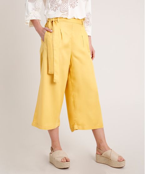 Calca-Feminina-Pantacourt-Clochard-Amarelo-9836759-Amarelo_1