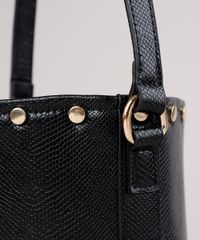Bolsa-Feminina-Balde-Pequena-Texturizada-Cobra-com-Tachas-Alca-Transversal-Preta-9614935-Preto_5