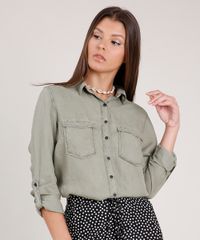 Camisa-Feminina-com-Bolsos-e-Martingale-Manga-Longa-Verde-Militar-9820777-Verde_Militar_1