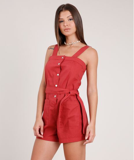 Macaquinho-Feminino-com-Bolsos-e-Faixa-para-Amarrar-Alca-Larga-Vermelho-Escuro-9831914-Vermelho_Escuro_1