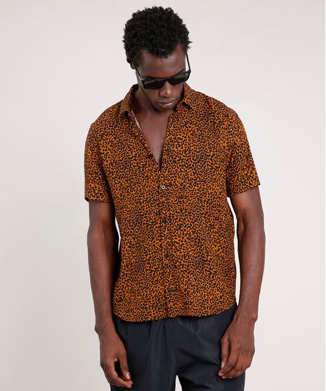 Camisa-Masculina-Tradicional-Estampada-Animal-Print-Onca-Manga-Curta--Marrom-9854617-Marrom_1