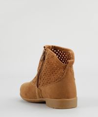 Bota-em-Suede-com-Laser-Cut-Caramelo-8562210-Caramelo_3
