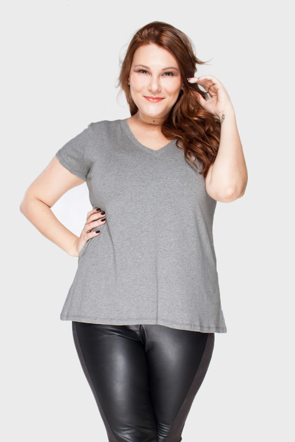 blusa evase plus size