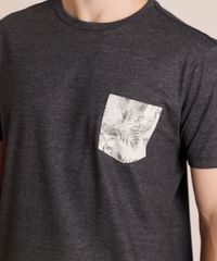 Camiseta-Masculina-com-Bolso-Estampado-de-Folhagem-Manga-Curta-Gola-Careca-Cinza-Mescla-Escuro-9846752-Cinza_Mescla_Escuro_4