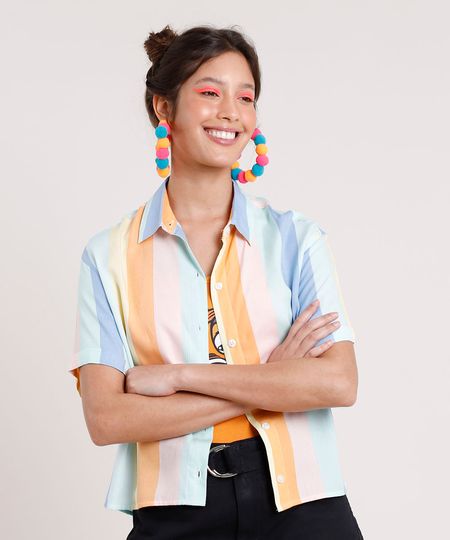 Camisa-Feminina-Carnaval-Cropped-Listrada-Arco-Iris-com-Fenda-Manga-Curta-Multicor-9882322-Multicor_1