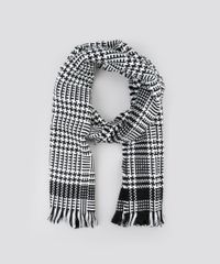 Cachecol-em-Trico-Xadrez-Preto-8470327-Preto_1