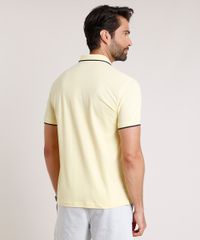 Polo-Masculina-em-Piquet-Comfort-Fit-com-Bordado-Manga-Curta-Amarela-9886073-Amarelo_2