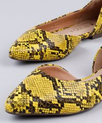 Sapatilha-Feminina-Via-Uno-Aberta-Bico-Fino-Texturizada-Animal-Print-Cobra-em-Verniz-Amarelo-9686042-Amarelo_2