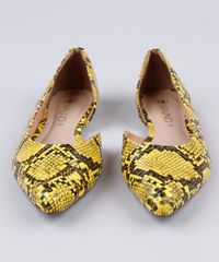 Sapatilha-Feminina-Via-Uno-Aberta-Bico-Fino-Texturizada-Animal-Print-Cobra-em-Verniz-Amarelo-9686042-Amarelo_4