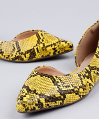 Sapatilha-Feminina-Via-Uno-Aberta-Bico-Fino-Texturizada-Animal-Print-Cobra-em-Verniz-Amarelo-9686042-Amarelo_5