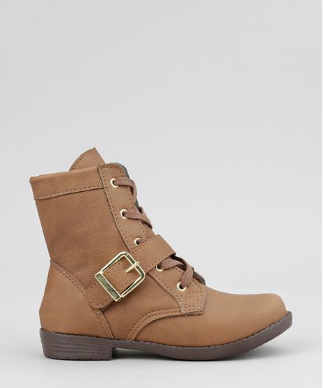 Bota-com-Fivela-Marrom-8270840-Marrom_1