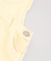 Jardineira-Infantil-em-Piquet-com-Bolso-de-Coracao-e-Babado-Amarela-9820573-Amarelo_5